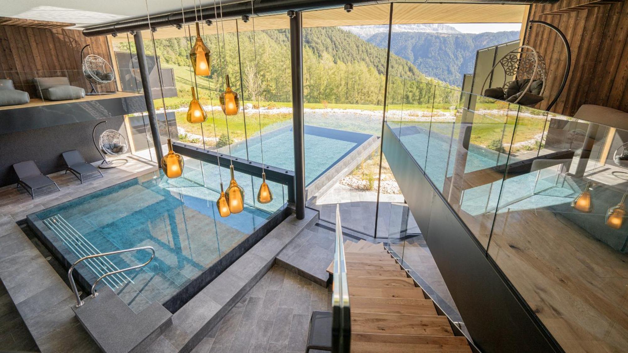 Ansitz Velseck-Residence Hotel ティーレス エクステリア 写真